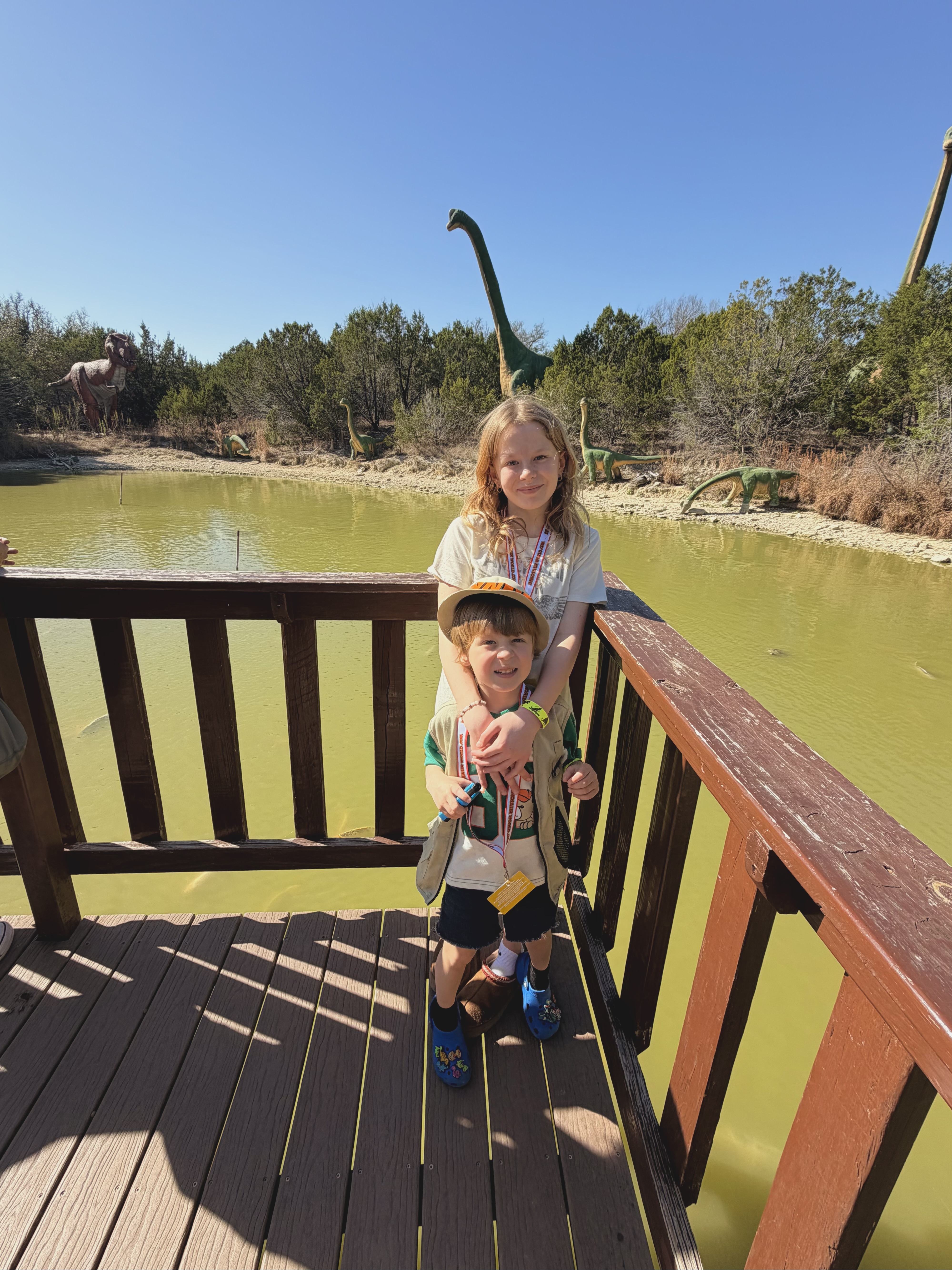 Ruby and Gus at the Brontosaurus viewing deck